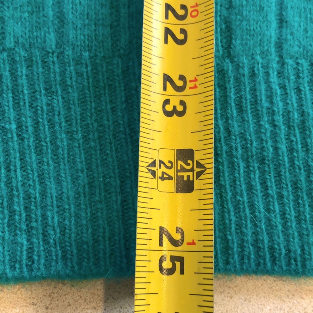 VINTAGE VICTORIA JONES LAMBSWOOL AND ANGORA CARDIGAN KELLY GREEN SIZE MEDIUM - Picture 12 of 13